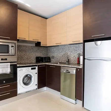 Oceanfront Tenerife South Albatros 145 Daire