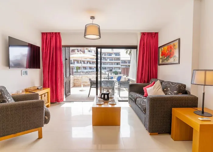 Oceanfront Tenerife South Albatros 145