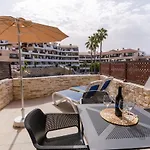 Oceanfront Tenerife South Albatros 145 Apartamento *
