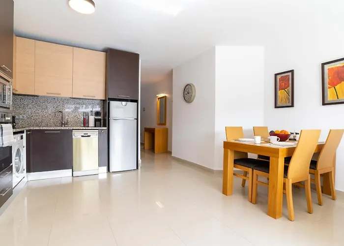 Oceanfront Tenerife South Albatros 145 *